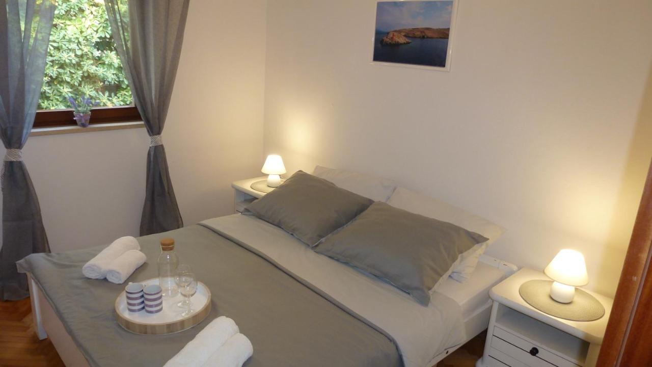 Apartments Pampas Island Pag باغ المظهر الخارجي الصورة