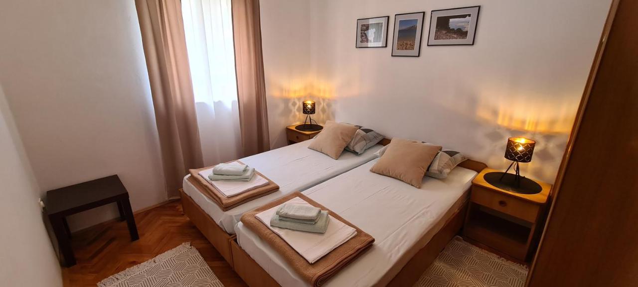 Apartments Pampas Island Pag باغ المظهر الخارجي الصورة